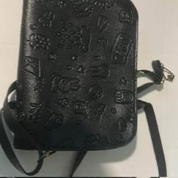 Black Embossed Crossbody Bag – Chic & Versatile
