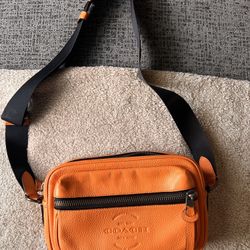 Coach Leather Crossbody / Sling Bag – Orange