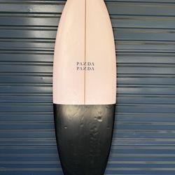 Panda single fin surfboard 5'10"