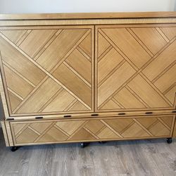 Mobile Murphy Queen Bed w/ Mattress 