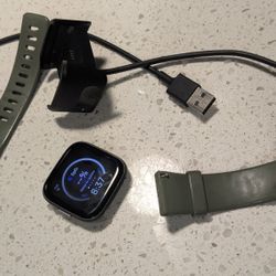 Fitbit versa 2 With Additional Band 