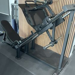 Powertec Leg Press P-LP – Plate Loaded – Excellent Condition