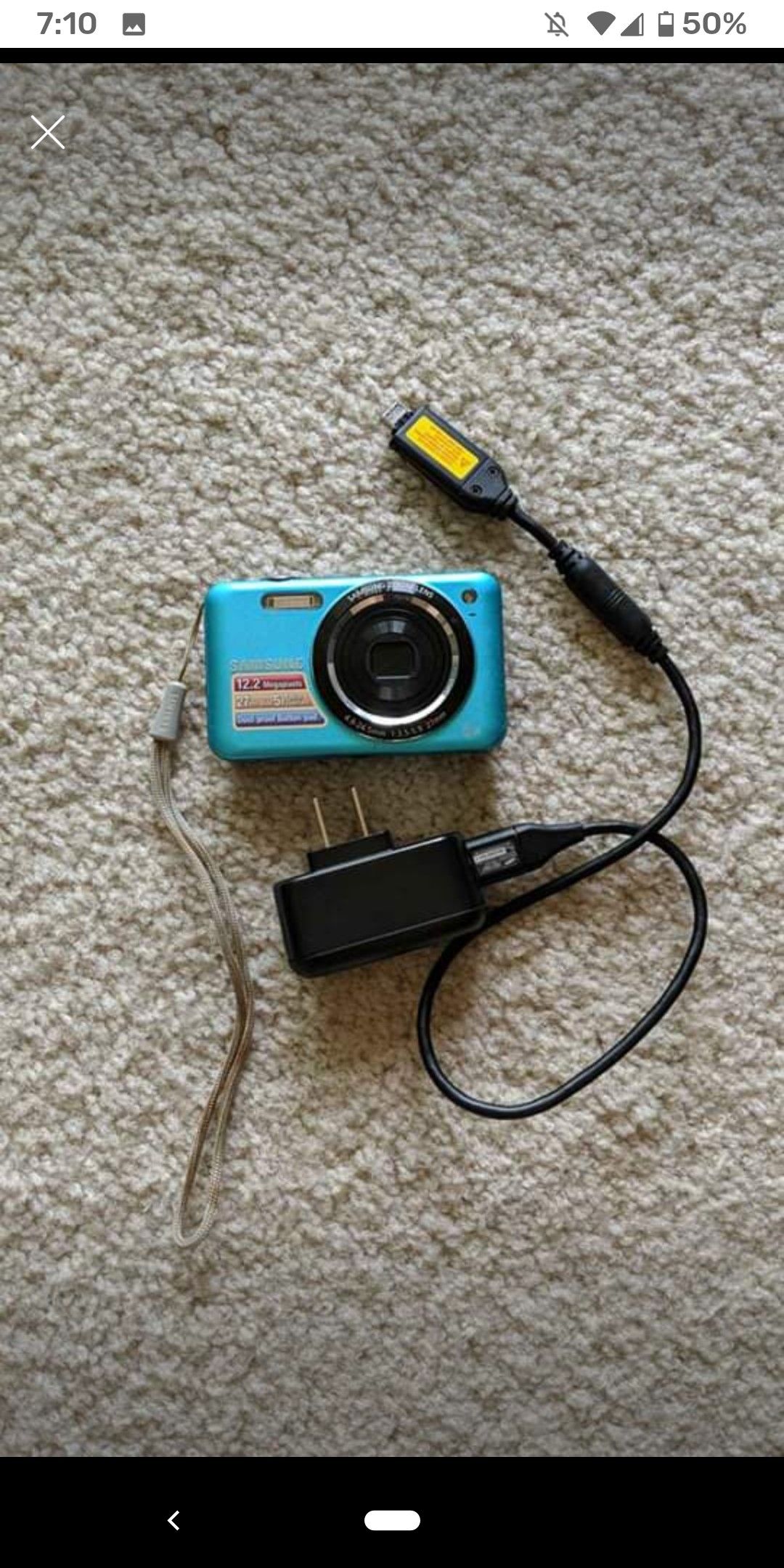 Samsung camera with charger