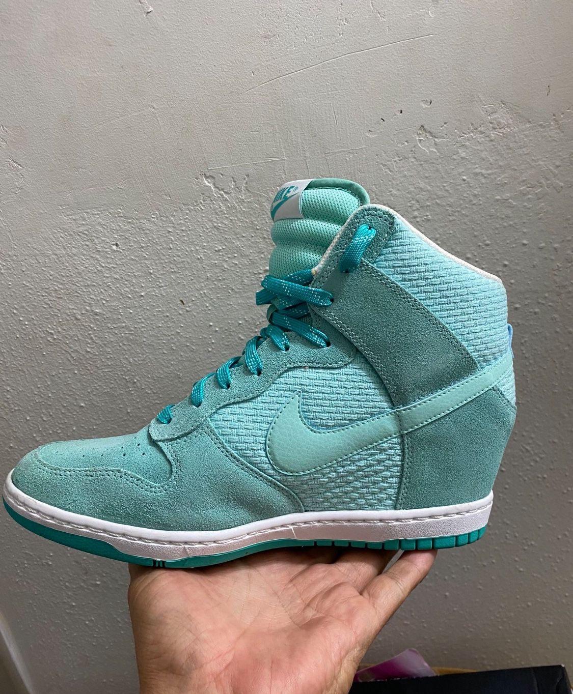 Nike WOMEN'S Dunk Sky Hi Essential HIDDEN WEDGE Aqua Teal  BLUE -SIZE 10.5