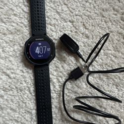 Garmin Forerunner 235 ✅✅YES STILL AVAILABLE ✅