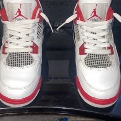 Air Jordan 4 Retro "Fire Red" (GS) (2020 Release)