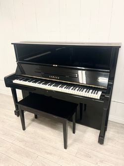 Great condition Yamaha U1 Upright Piano Free delivery and tuning
