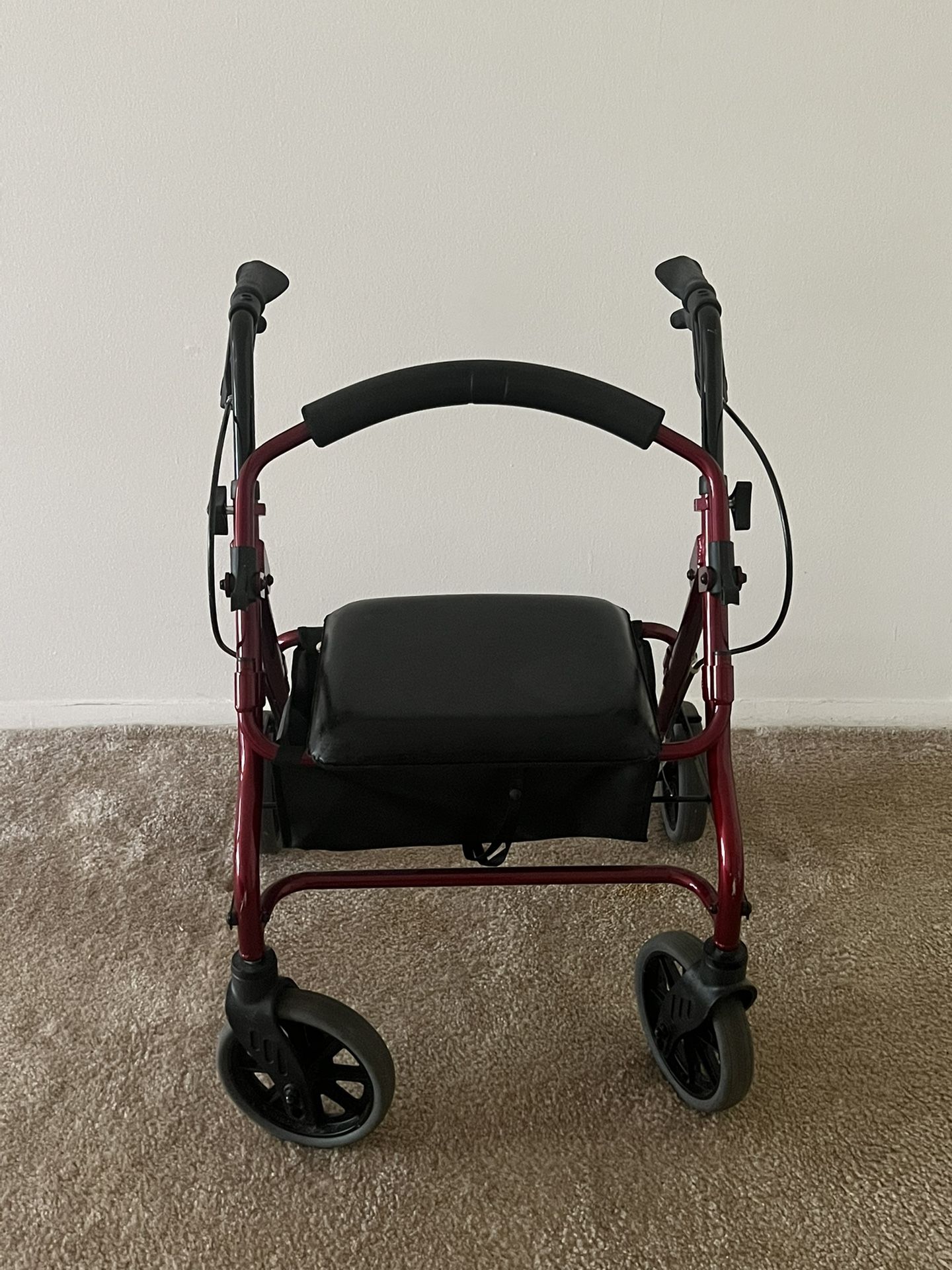Nova Zoom 18 Walker - red color