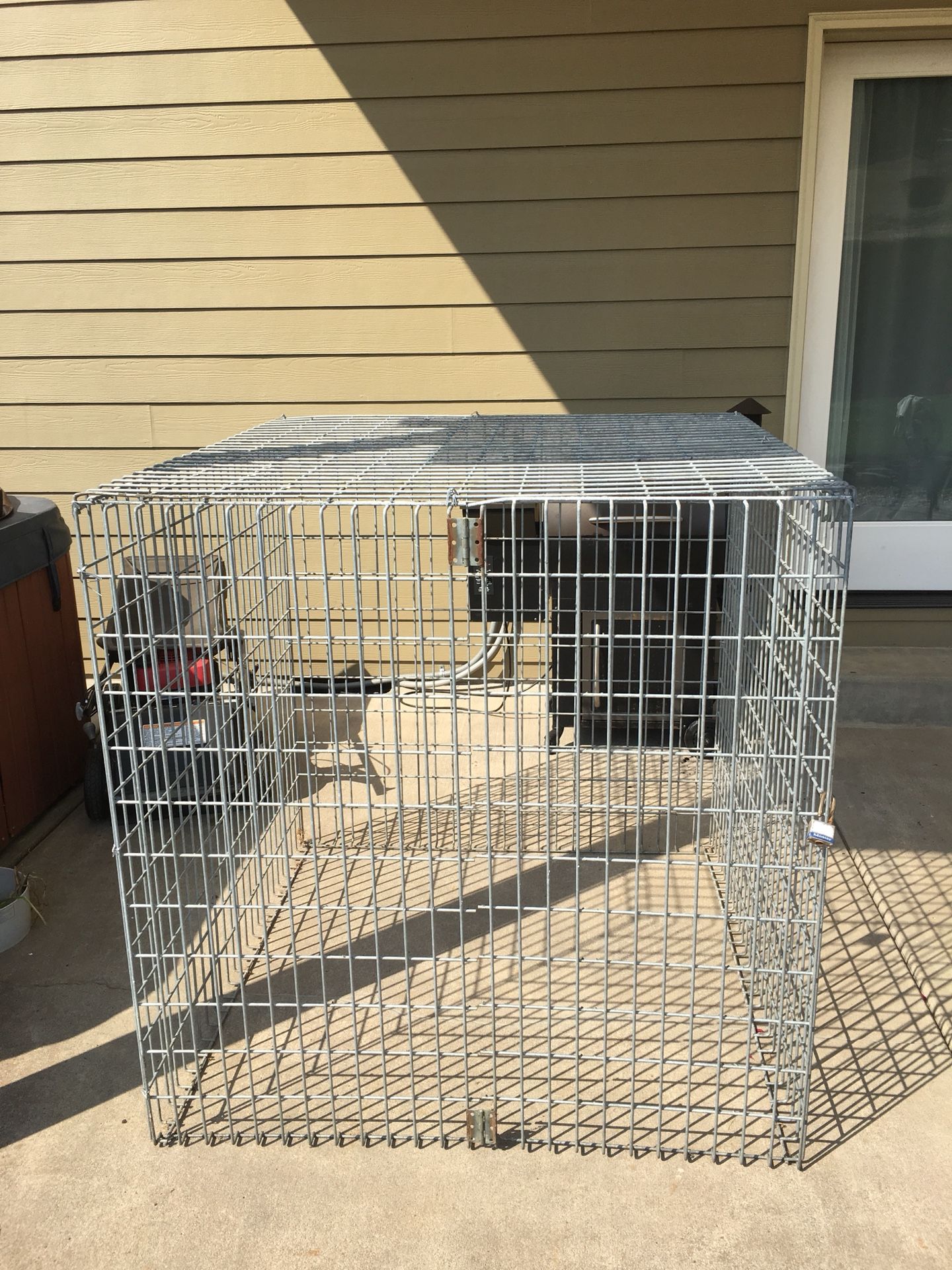 How Do You Clean A Rusty Dog Crate
