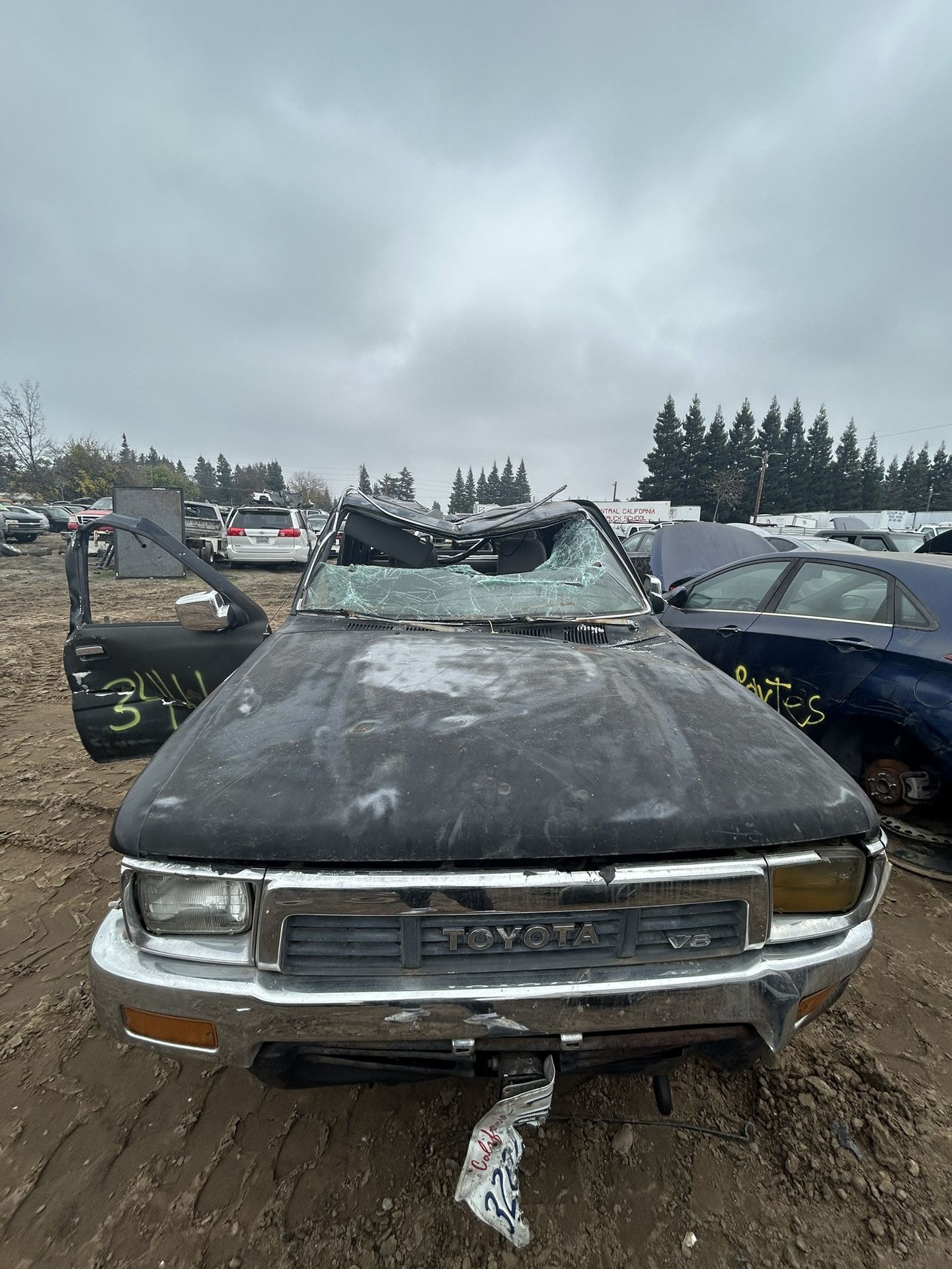 1990 Toyota Pickup Non Running/ Parts Only‼️