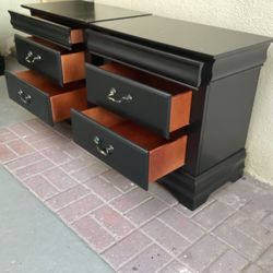Set of Nightstand color black