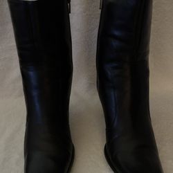 Ann Klein Black Leather High Heels Women’s Boots Zipper Ankle Dress Boots Size 9M.