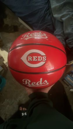 Reds Basketball