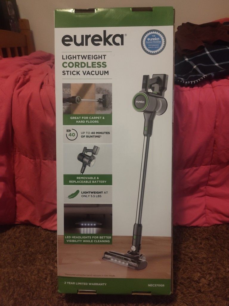 Eureka Lightweight Stick Vacuum NEC370GR