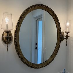 Vintage Mirror with Lighting 