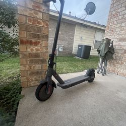 Electric scooter