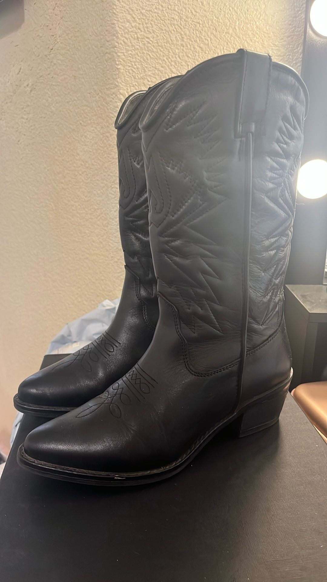 Steve Madden Black Boots