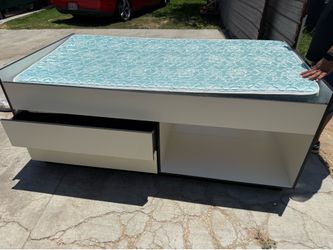 Twin Bed with drawers underneath