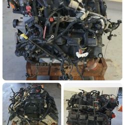   2014 Dodge Ram 5.7 Hemi ENGINE 