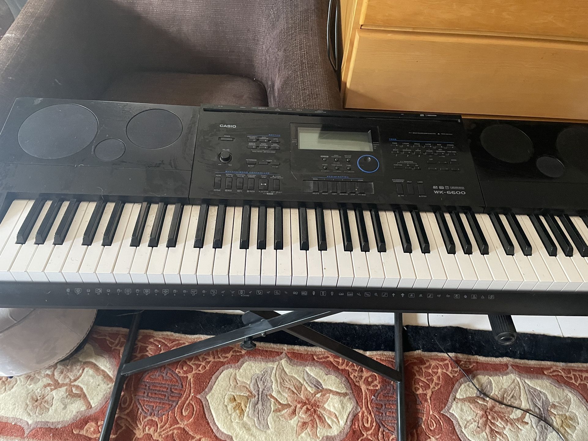 Casio WK-6600 Electric Piano