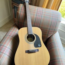 Epiphanie Acoustic Guitar PR-150
