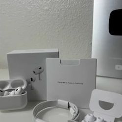 Air Pods Trying To Sell To Buy Hellstar Shirt