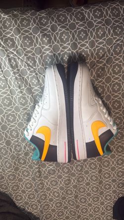 Nike Air Force 1 Low-Top Sneakers size 8.5