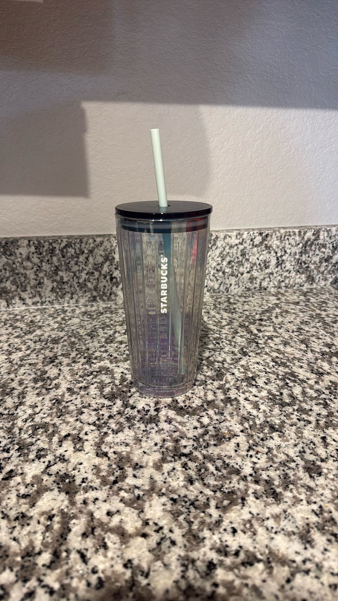Starbucks Glass Iridescent 18 Fl Oz