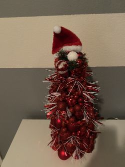 Santa Xmas tree table decor