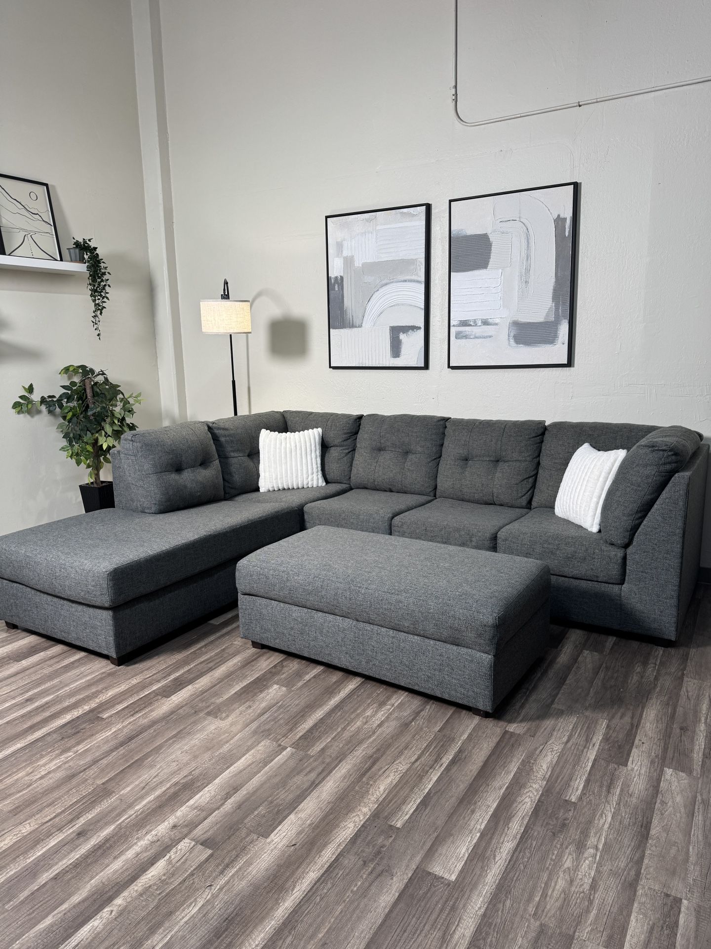 Gray Sectional Couch With Ottoman - Free Delivery