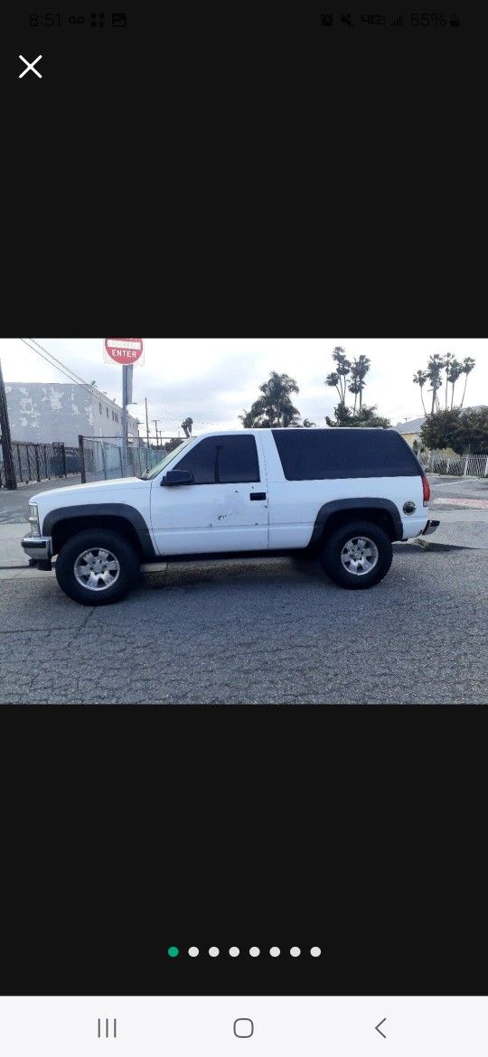 1997 4x4 Chevy Tahoe 2 Door V8