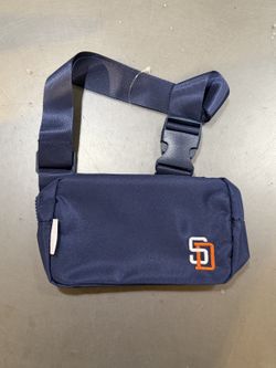 NEW San Diego Padres 1998 Belt Bag Stadium Giveaway Fanny Pack Crossbody