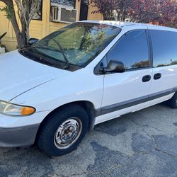 1998 Dodge Grand Caravan