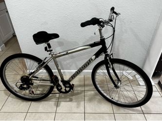 Bicycle Raleigh  sc7. Frame in aluminum. Rim 26” . Good tires good condition.