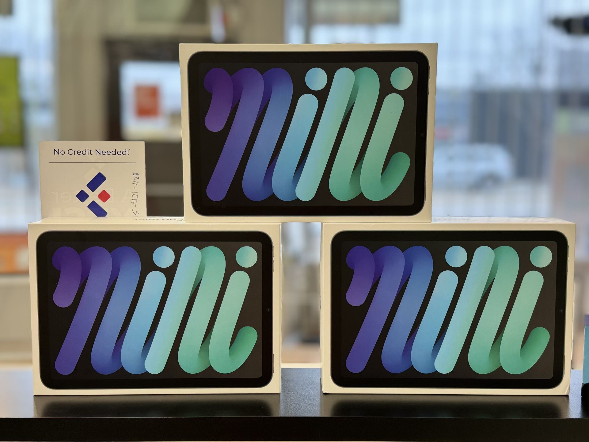 Finance a New iPad Mini 6 Cellular 256GB - Pay Just $50 Down Today!