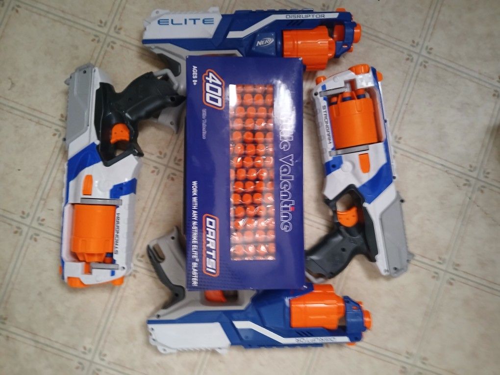 NERF GUNS (4)W/ 400 New Ammo In Box