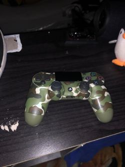 PS4 controller