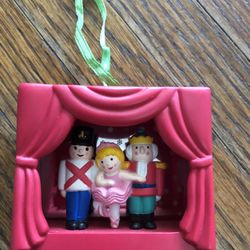 Avon Nutcracker Light Up Ornament 
