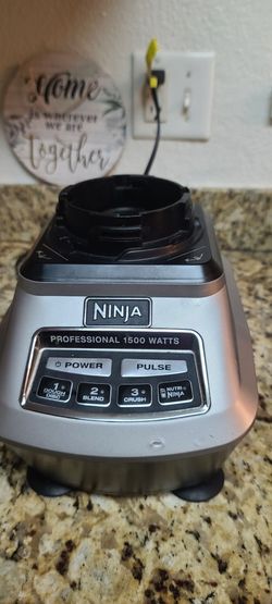 Ninja Blender Professional 1500 Watts (Base only)