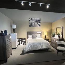 Grey 4PC Queen Bedroom Set 