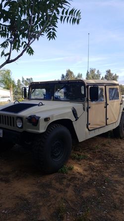 Military M998 Humvee/ Hummer
