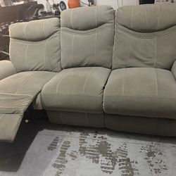 Green Sofa Recliner