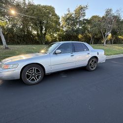 2002 Mercury Grand Marquis
