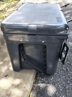 Yeti tundra 65