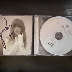Taylor Swift Tortured Poets Department CD & Hand Signed Photo w/ Heart *IN HAND*