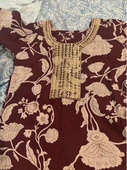 3 women small short beautiful tops together only