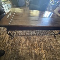 Coffee Table W/ Drawers 