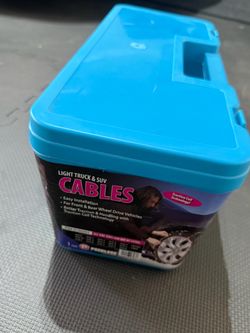 Brand new Car& truck snow chains/ cables 15-20” wheels