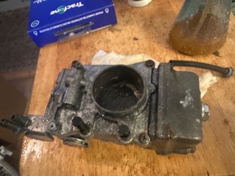 Harley Davidson mikuni carburetor needs a good cleanup and probably a rebuild