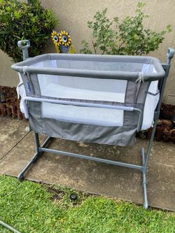 Bedside bassinet